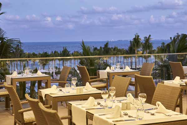 Restaurants & Bars - Riu Palace Costa Mujeres - All Inclusive - Cancun, Mexico 